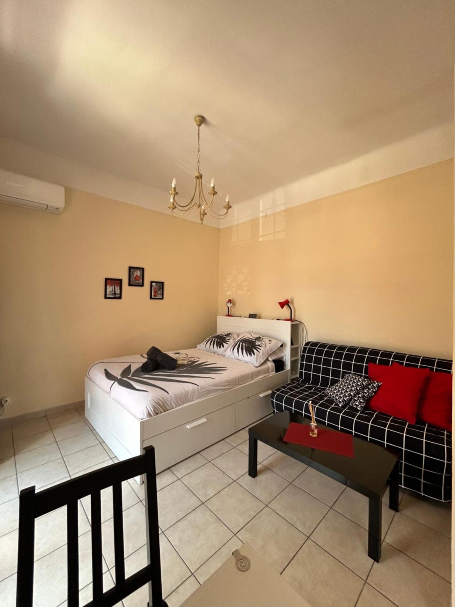 Studio Avec Grand Balcon- Residence De Caractere Bandol Ngoại thất bức ảnh